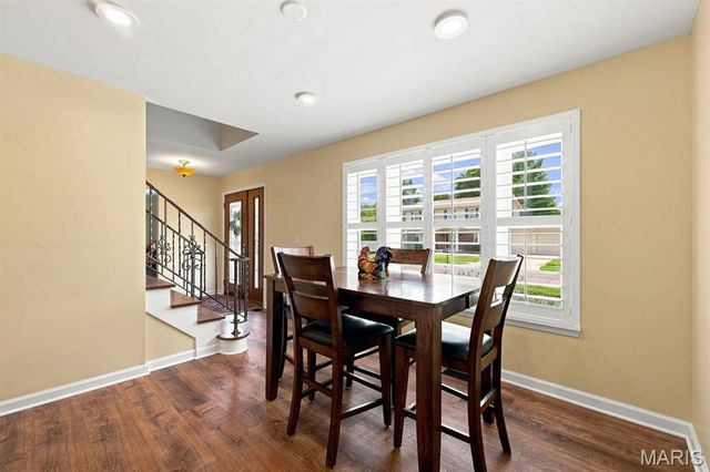 12777 Hazenmore Drive, St Louis, MO 63146