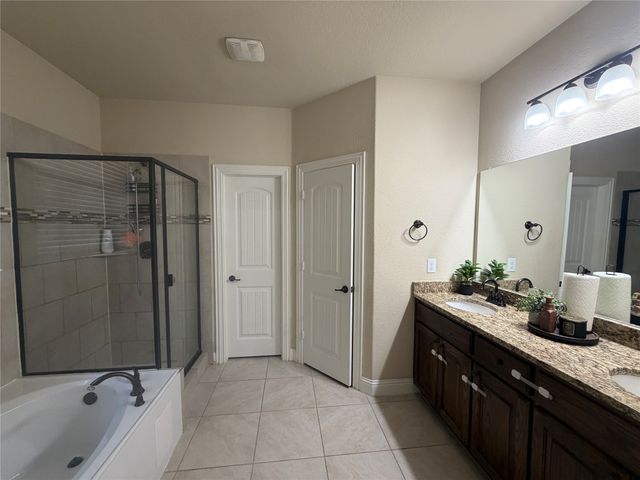 10700 Lariat Trail Drive, Mckinney, TX 75072