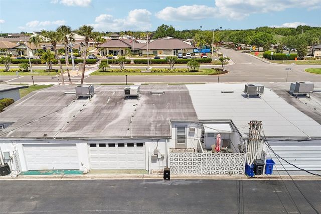 1010 N PEBBLE BEACH BOULEVARD, Sun City Center, FL 33573