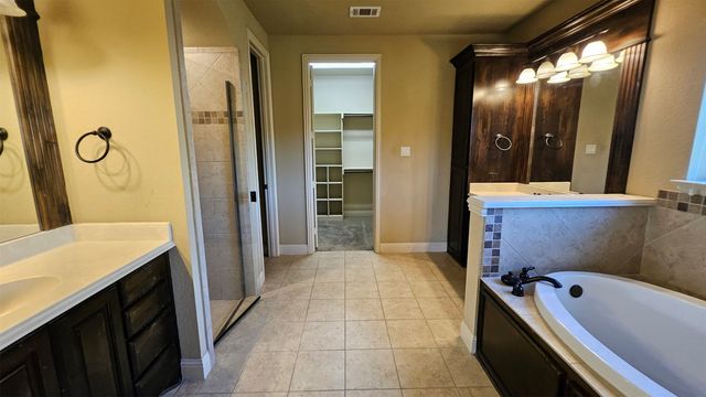 408 Montpelier Lane, Ovilla, TX 75154