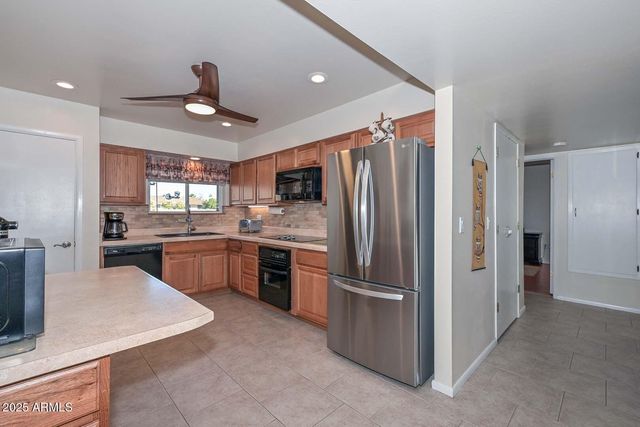 11108 W NOCTURNE Court, Sun City, AZ 85351