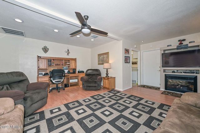 11108 W NOCTURNE Court, Sun City, AZ 85351