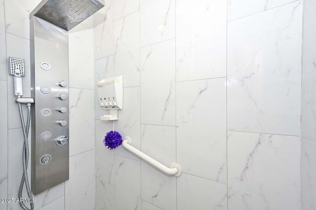 11108 W NOCTURNE Court, Sun City, AZ 85351