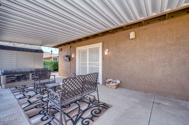 11108 W NOCTURNE Court, Sun City, AZ 85351