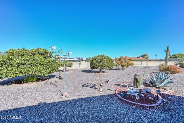 11108 W NOCTURNE Court, Sun City, AZ 85351