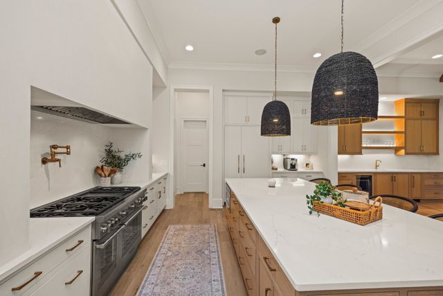 8135 Heirloom Blvd, College Grove, TN 37046