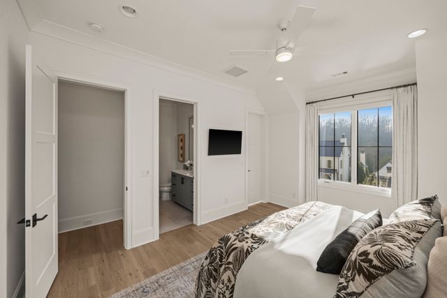 8135 Heirloom Blvd, College Grove, TN 37046