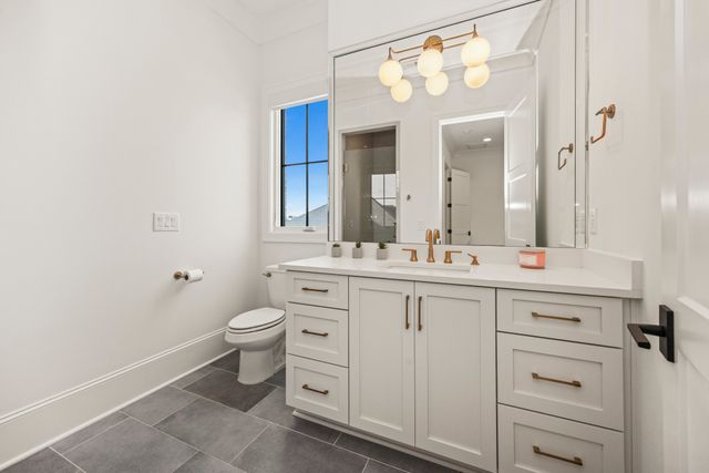 8135 Heirloom Blvd, College Grove, TN 37046