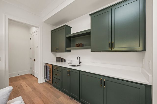 8135 Heirloom Blvd, College Grove, TN 37046