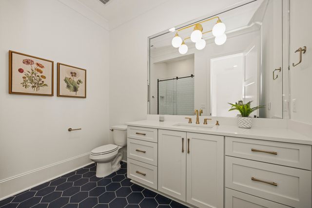 8135 Heirloom Blvd, College Grove, TN 37046