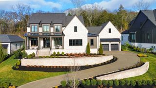 8135 Heirloom Blvd, College Grove, TN 37046