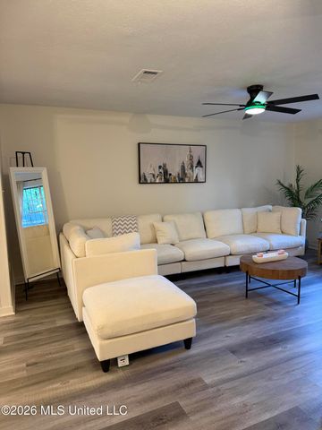 958 Watkins Place, Jackson, MS 39206