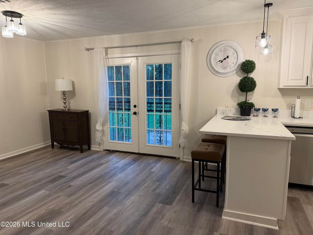 958 Watkins Place, Jackson, MS 39206