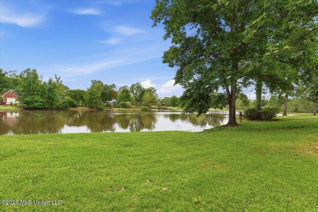 10500 Lebanon Pinegrove Road, Terry, MS 39170
