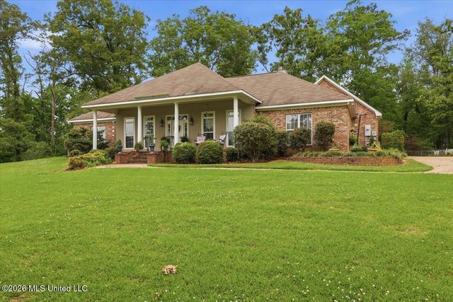 10500 Lebanon Pinegrove Road, Terry, MS 39170