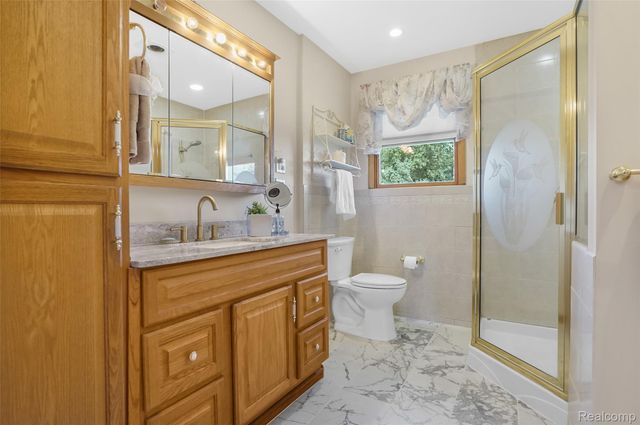 310 Browning Drive, Howell, MI 48843