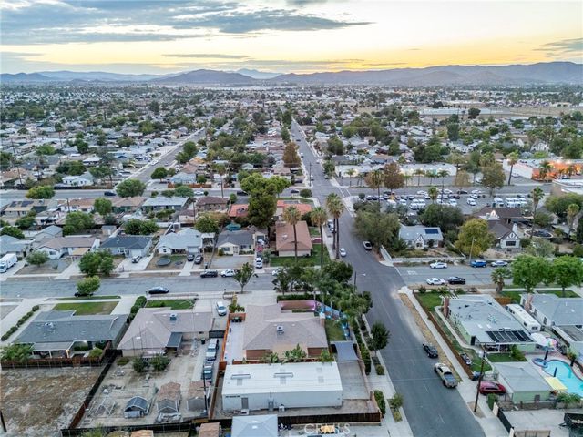 402 S Harvard Street, Hemet, CA 92543