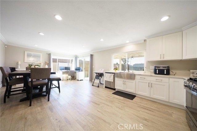 724 Longfellow, Placentia, CA 92870