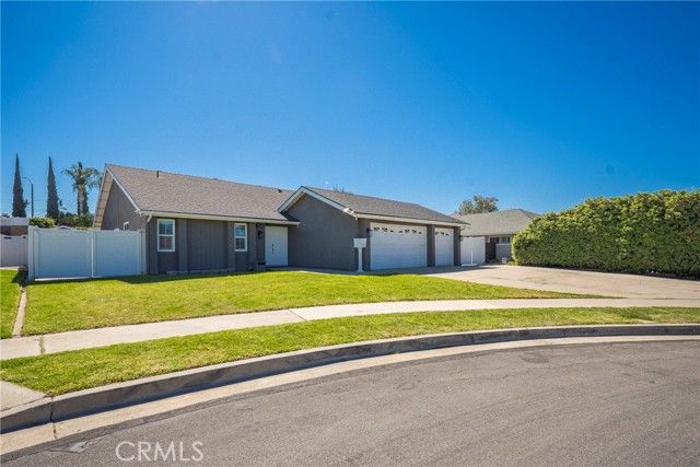 724 Longfellow, Placentia, CA 92870