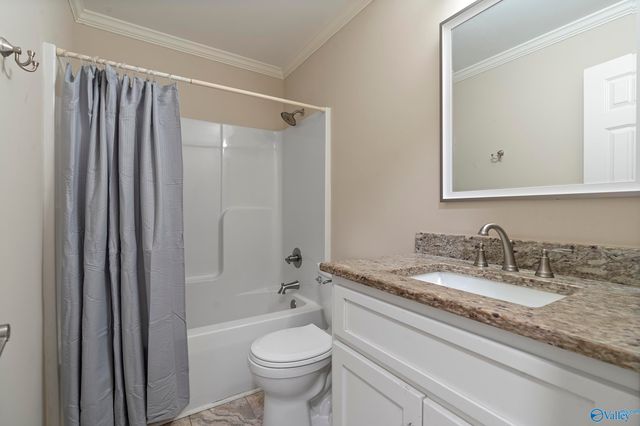 10202 Melanie Drive SE, Huntsville, AL 35803