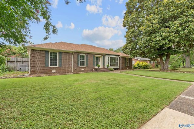 10202 Melanie Drive SE, Huntsville, AL 35803