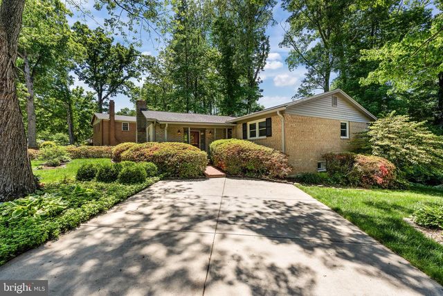 6604 GREY FOX DR, Springfield, VA 22152
