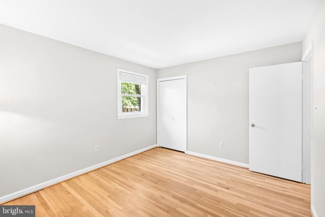 6604 GREY FOX DR, Springfield, VA 22152