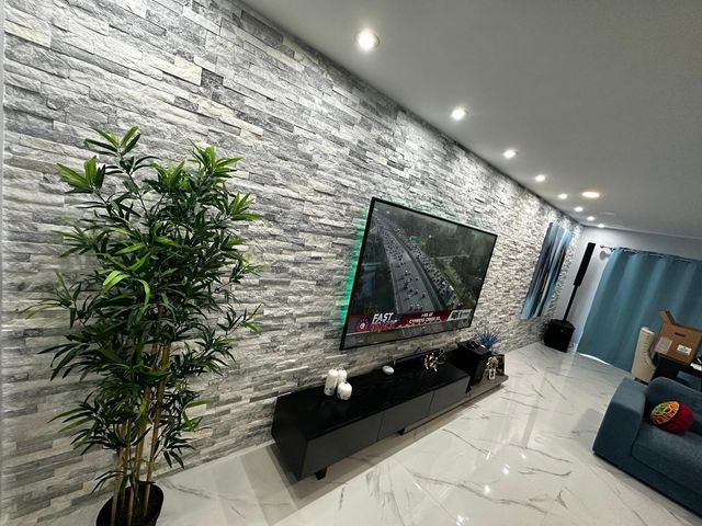 12064 NW 24th Street, Coral Springs, FL 33065