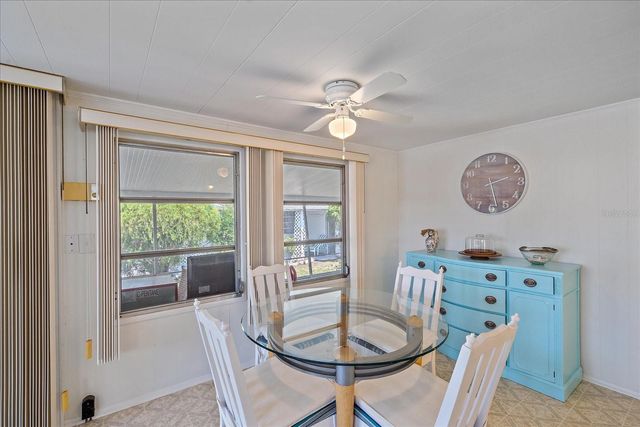 1100 UNIVERSITY PARKWAY 58, Sarasota, FL 34234