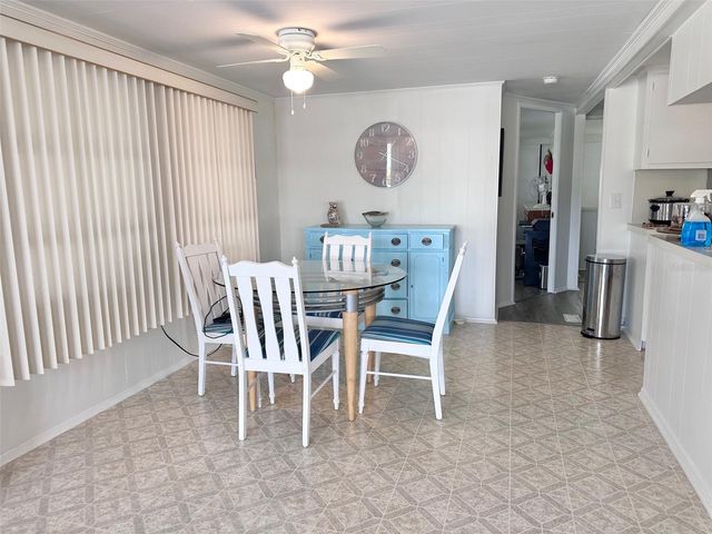 1100 UNIVERSITY PARKWAY 58, Sarasota, FL 34234