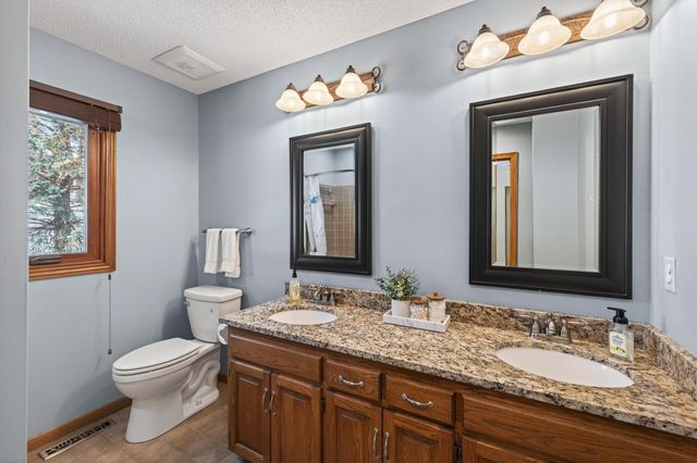 3625 Rosewood Lane N, Plymouth, MN 55441