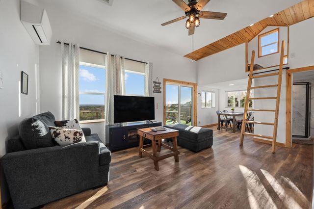 28609 Paradise Manor DR, Marble Falls, TX 78654