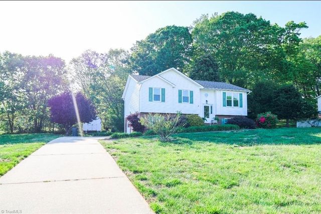 7670 Stonewell Lane, Tobaccoville, NC 27050