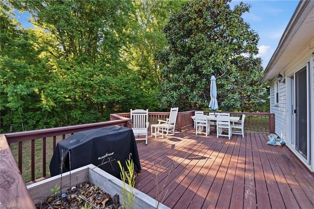 7670 Stonewell Lane, Tobaccoville, NC 27050