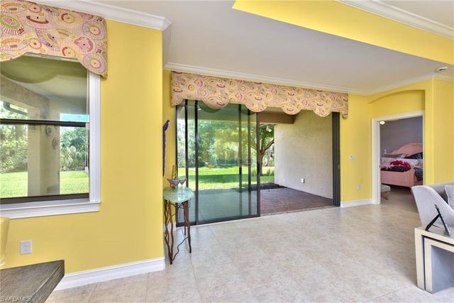 7815 Bucks Run DR, Naples, FL 34120