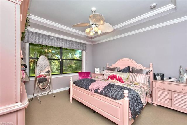 7815 Bucks Run DR, Naples, FL 34120