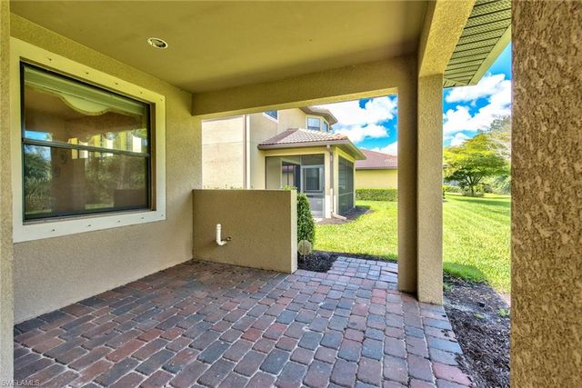 7815 Bucks Run DR, Naples, FL 34120