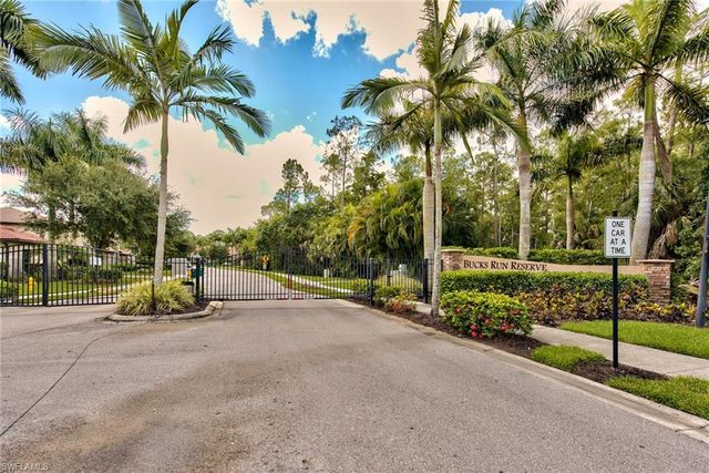 7815 Bucks Run DR, Naples, FL 34120