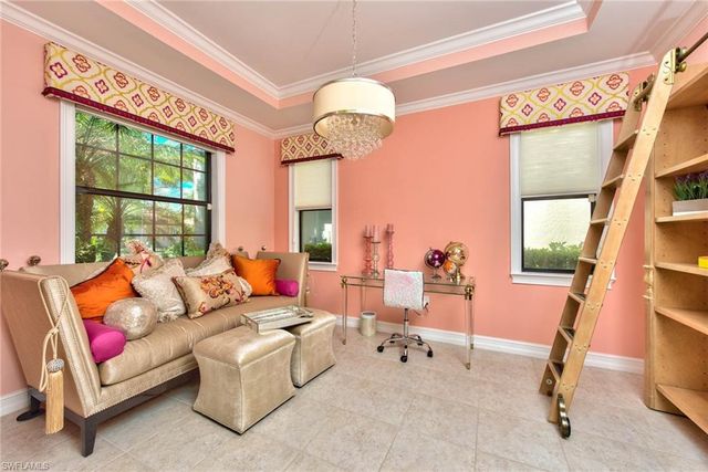 7815 Bucks Run DR, Naples, FL 34120