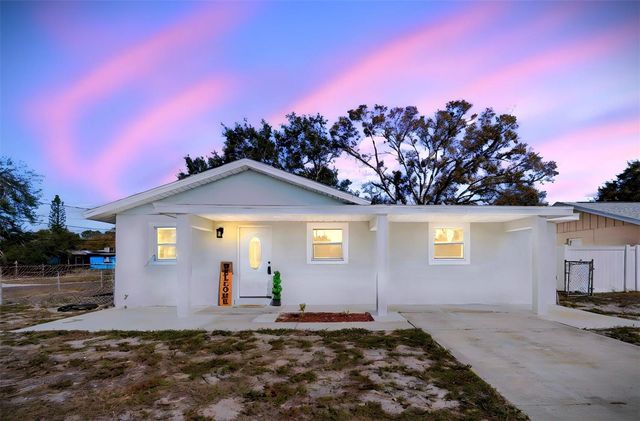 7097 DELTA WAY, Clearwater, FL 33764