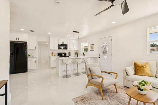 7097 DELTA WAY, Clearwater, FL 33764