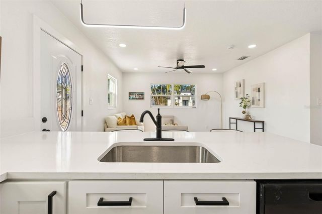 7097 DELTA WAY, Clearwater, FL 33764