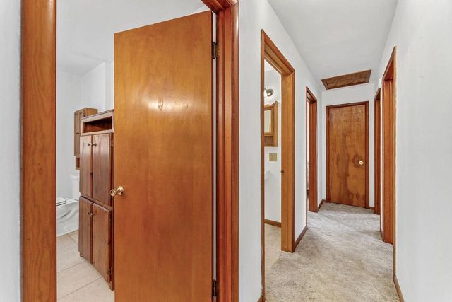 402 Modern Avenue, Reedsburg, WI 53959