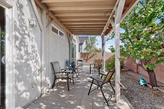 2826 Merlot Drive SW, Albuquerque, NM 87121