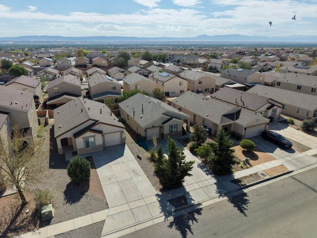 2826 Merlot Drive SW, Albuquerque, NM 87121
