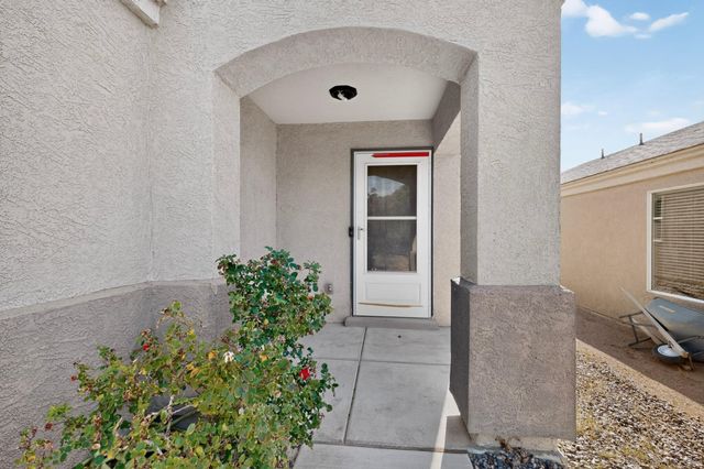 2826 Merlot Drive SW, Albuquerque, NM 87121
