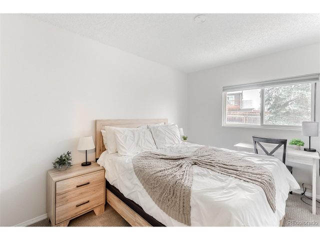 320 London Ave, Lafayette, CO 80026