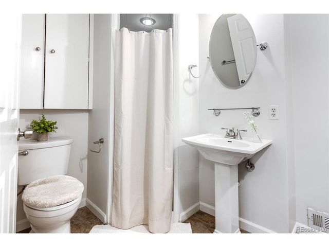 320 London Ave, Lafayette, CO 80026