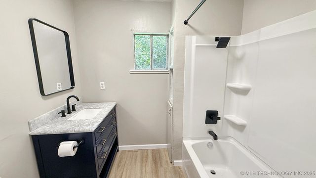 20596 E Whipperwill Road, Tahlequah, OK 74464