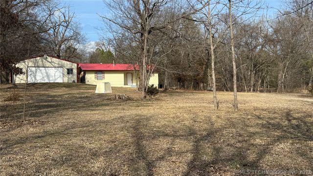 20596 E Whipperwill Road, Tahlequah, OK 74464